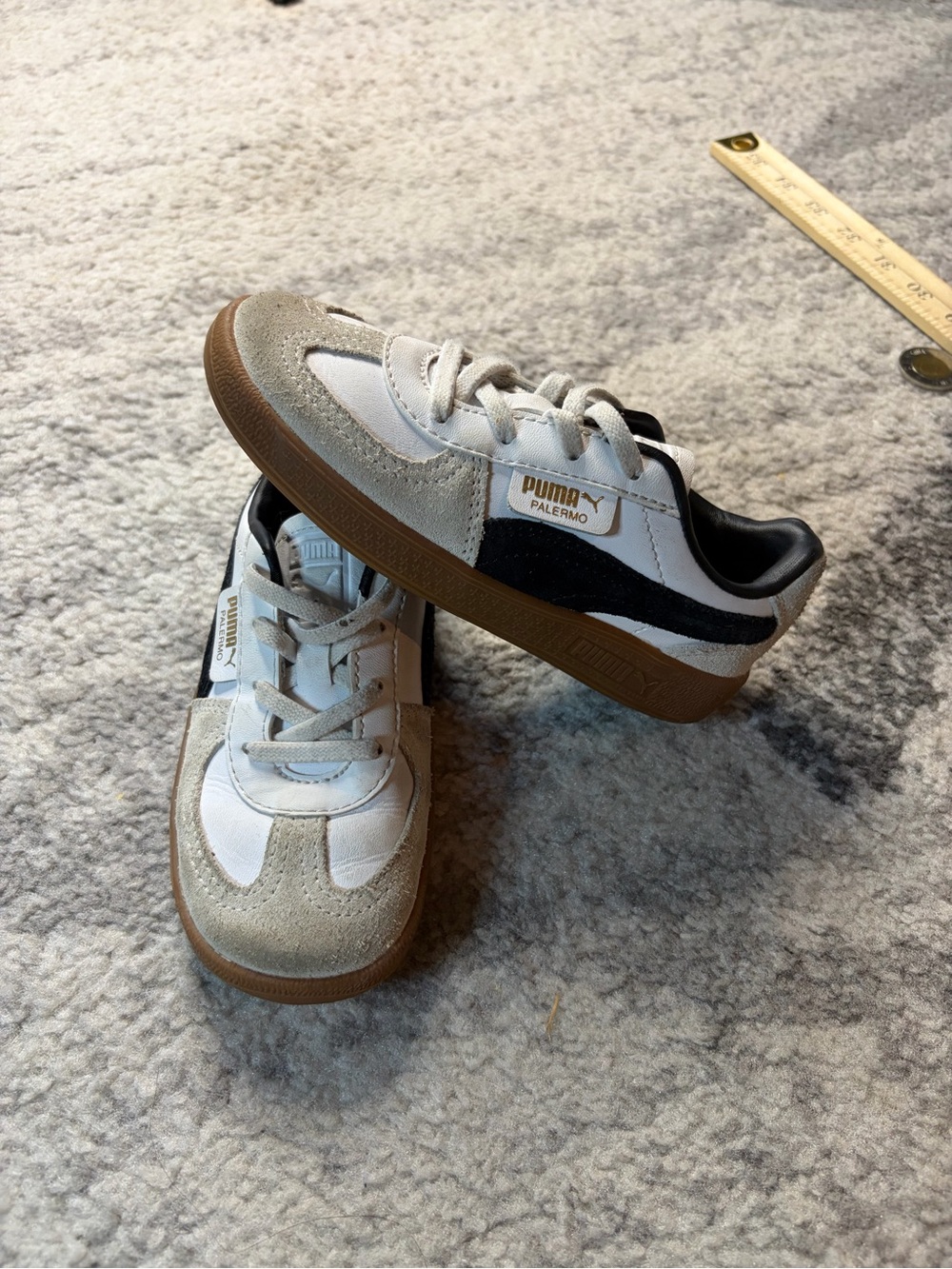 Puma Palermo Kids White Black Suede Gum Sole Sneakers Size US 10C